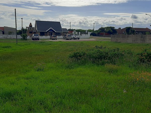 713 m² Land 713 m² Land