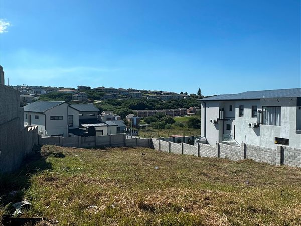 666 m² Land