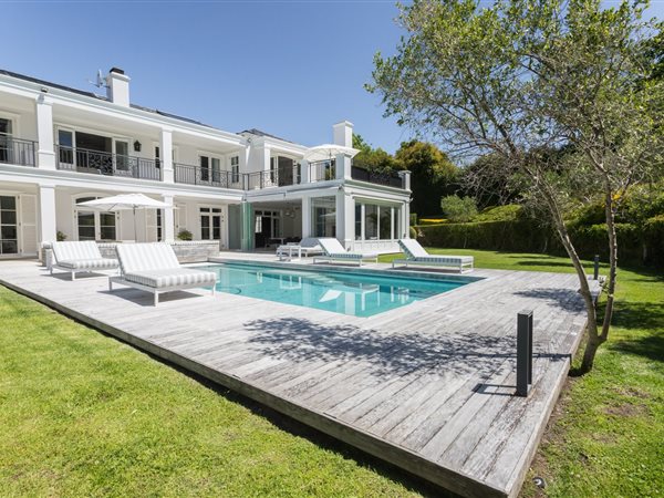 8 Bedroom House 8 Bedroom House