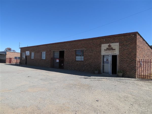 468 m² Office Space 468 m² Office Space