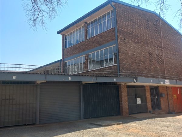 2 Bedroom Townhouse 2 Bedroom Townhouse