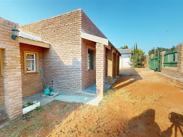 3 Bedroom House 3 Bedroom House