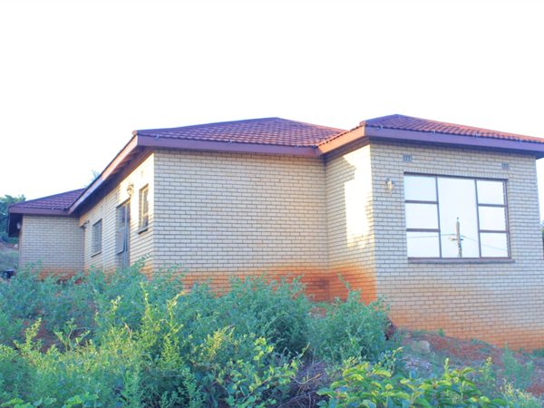 4 Bedroom House 4 Bedroom House