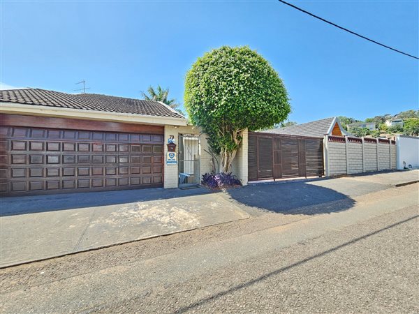 4 Bedroom House 4 Bedroom House