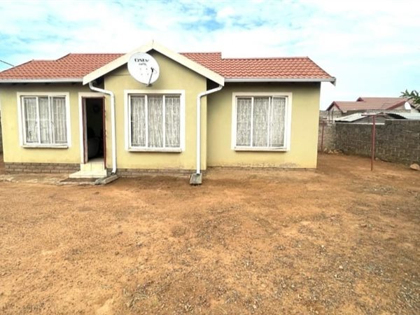 2 Bedroom House 2 Bedroom House