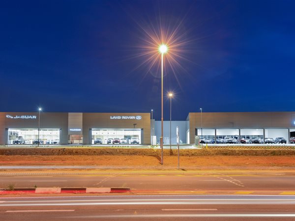 5 067  m² Commercial space