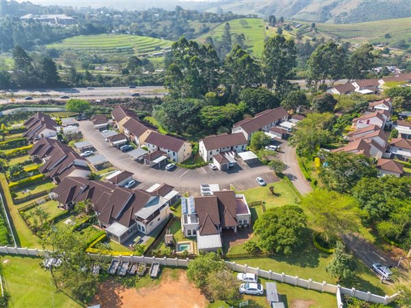 2 Bedroom Townhouse 2 Bedroom Townhouse