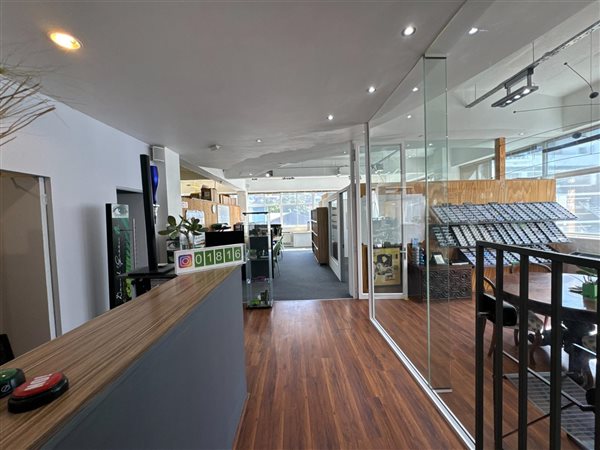 163 m² Office Space 163 m² Office Space