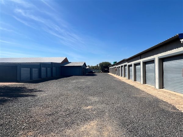 8 776 m² Commercial space 8 776 m² Commercial space