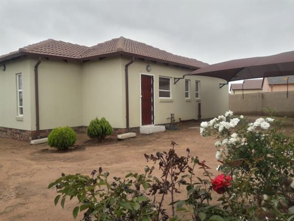 3 Bedroom House 3 Bedroom House