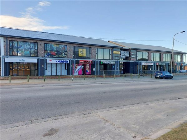 105 m² Commercial space 105 m² Commercial space