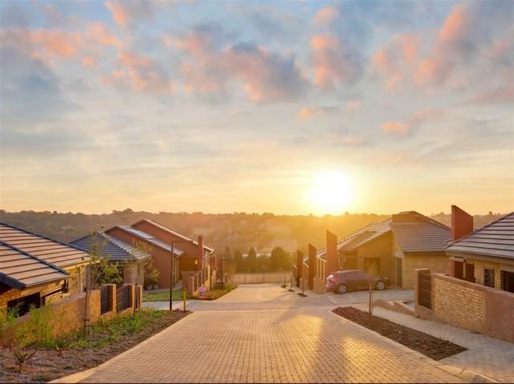 2 Bedroom House 2 Bedroom House
