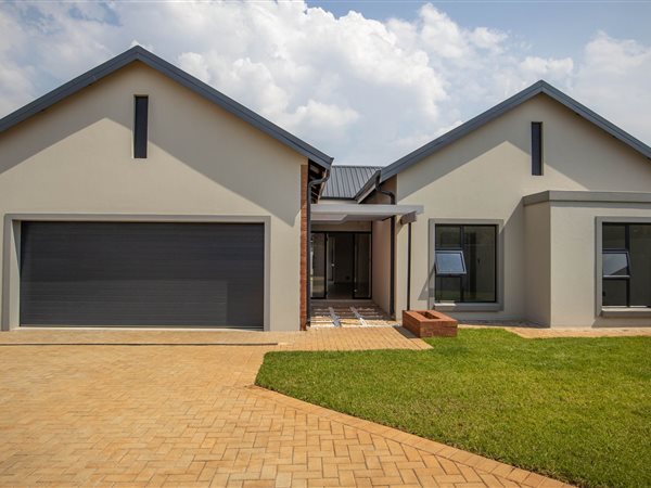 4 Bedroom House