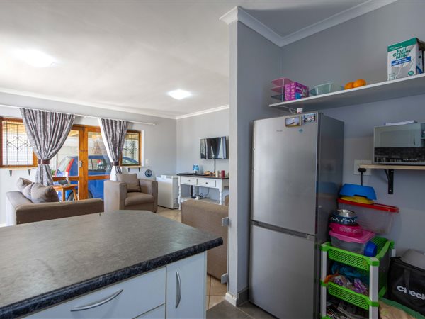 3 Bedroom House 3 Bedroom House