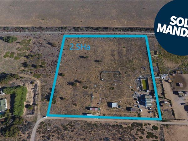 2.5 ha Smallholding 2.5 ha Smallholding