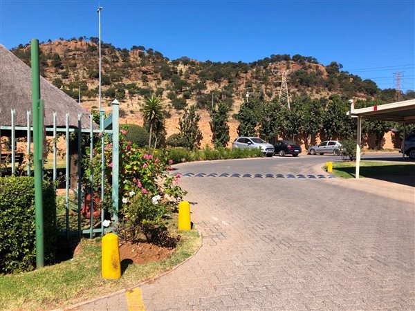 1 Bedroom Townhouse 1 Bedroom Townhouse