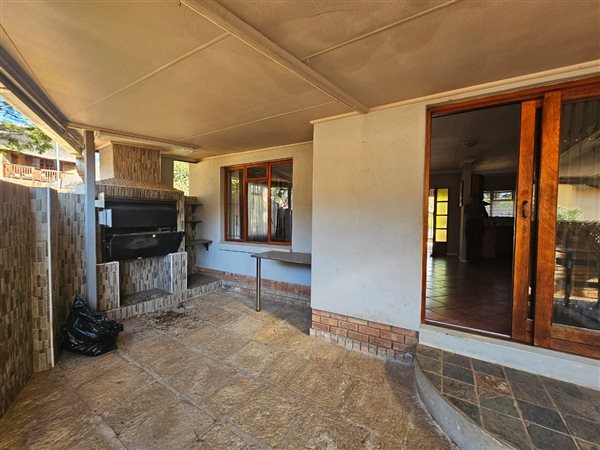 3 Bedroom House 3 Bedroom House
