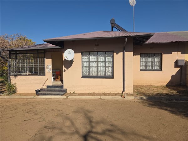 3 Bedroom House 3 Bedroom House