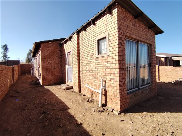 3 Bedroom House 3 Bedroom House