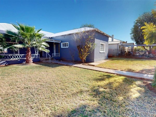 3 Bedroom House 3 Bedroom House