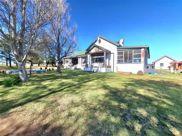 18 ha Smallholding 18 ha Smallholding