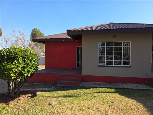 3 Bedroom House 3 Bedroom House