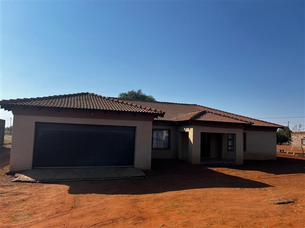 3 Bedroom House 3 Bedroom House