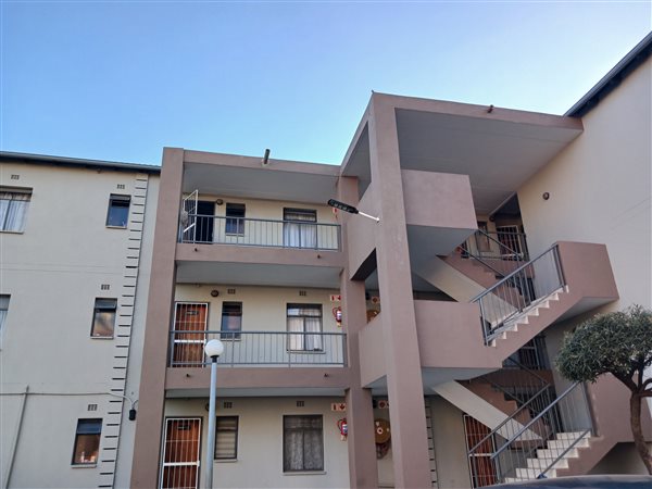 2 Bedroom Townhouse 2 Bedroom Townhouse