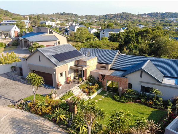 4 Bedroom House 4 Bedroom House