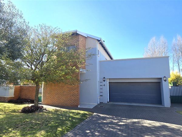 3 Bedroom House 3 Bedroom House