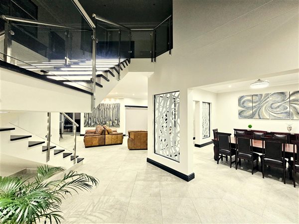 5 Bedroom House