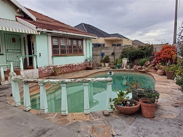 3 Bedroom House 3 Bedroom House