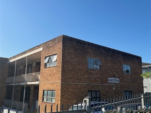 2 Bedroom Flat 2 Bedroom Flat