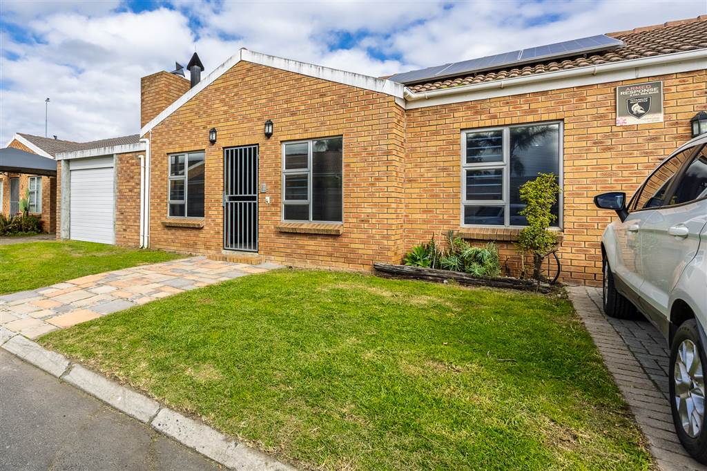 3 Bedroom Townhouse