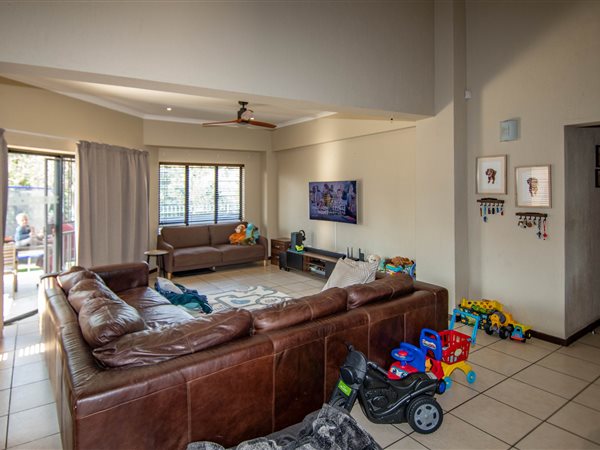 3 Bedroom House 3 Bedroom House