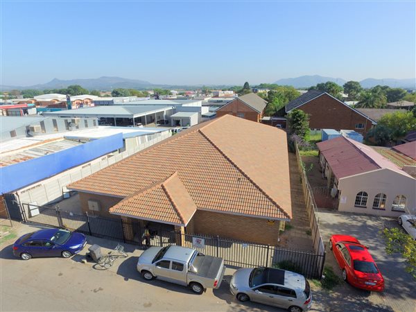430 m² Commercial space 430 m² Commercial space
