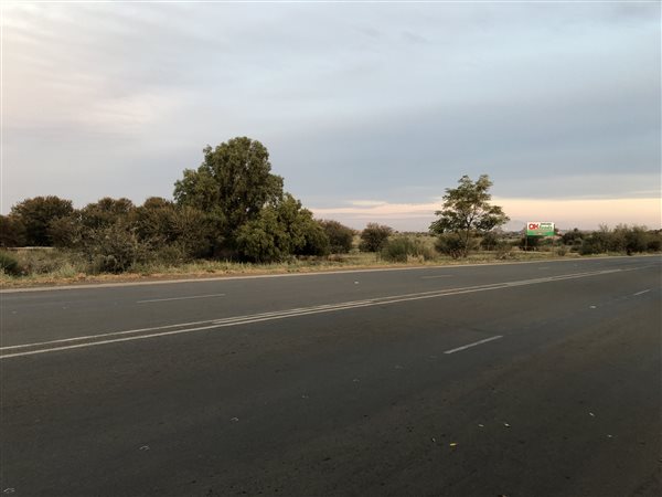 3 999 m² Land 3 999 m² Land