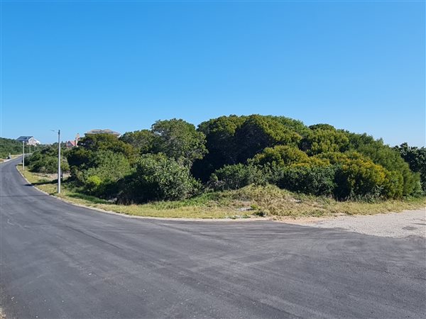 706 m² Land 706 m² Land