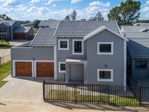 3 Bedroom Townhouse