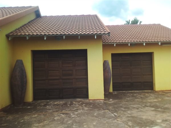 3 Bedroom House 3 Bedroom House