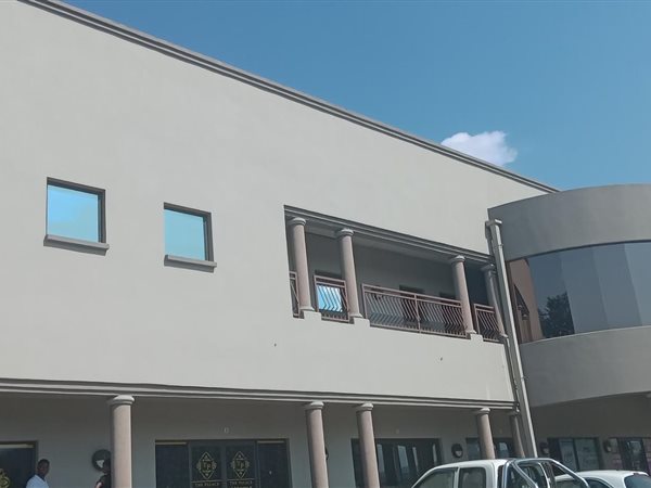 70 m² Office Space 70 m² Office Space