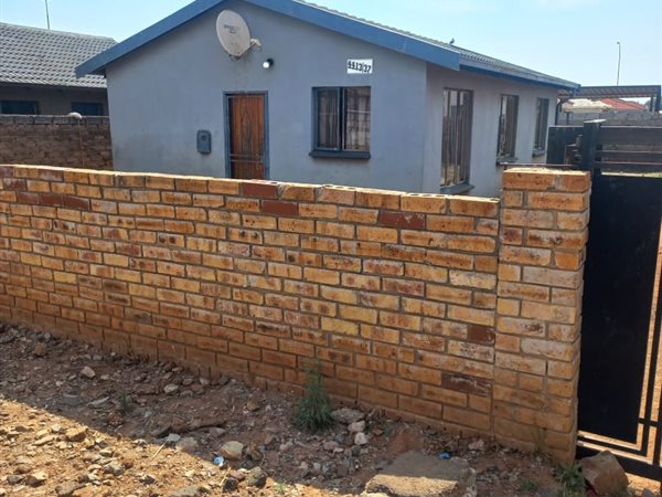 2 Bedroom House